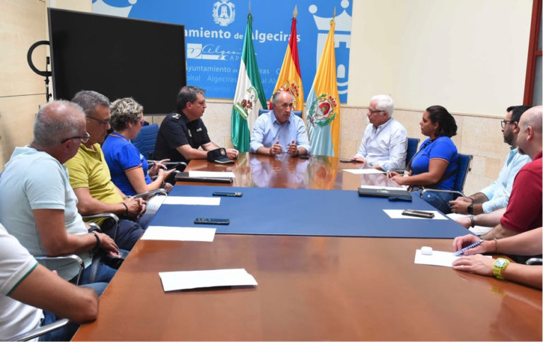 Sindicatos y asociaciones profesionales de las fuerzas de seguridad trasladan a Landaluce su total rechazo a la apertura de un CETI en Algeciras