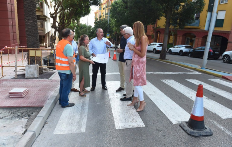 Obras para mejorar la seguridad vial y de los peatones en la avenida Virgen de la Palma