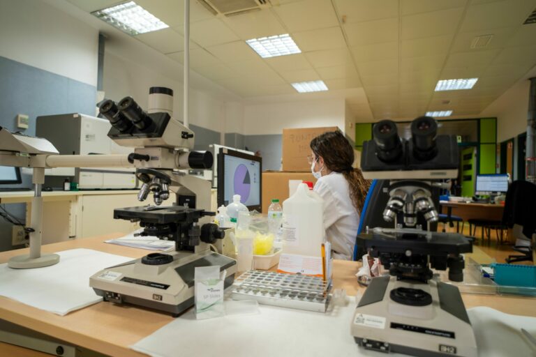 Cádiz se convierte en el epicentro de la investigación biomédica nacional