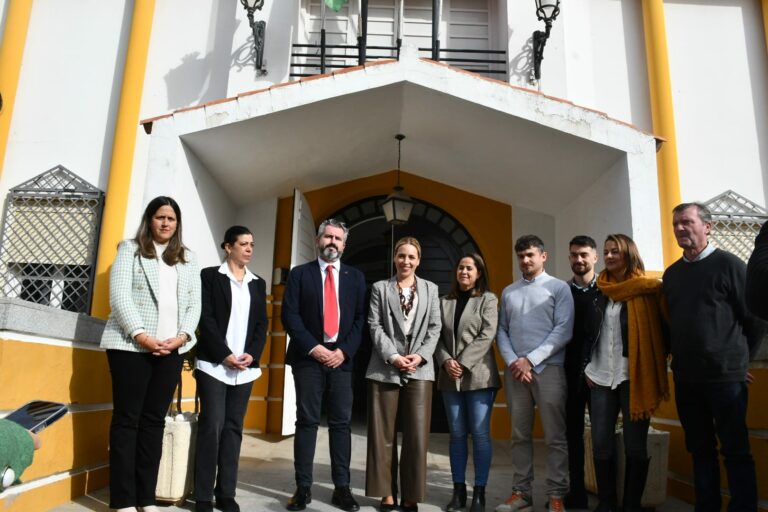 La Diputación presta asistencia a Benalup-Casas Viejas en materia de infraestructuras, servicios sociales y vivienda